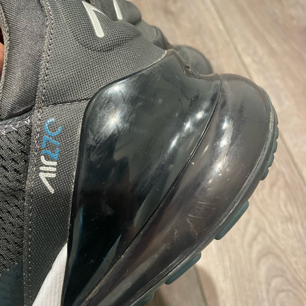 Nike Air Max 270 Black with Blue Highlights - Picture 8 of 9